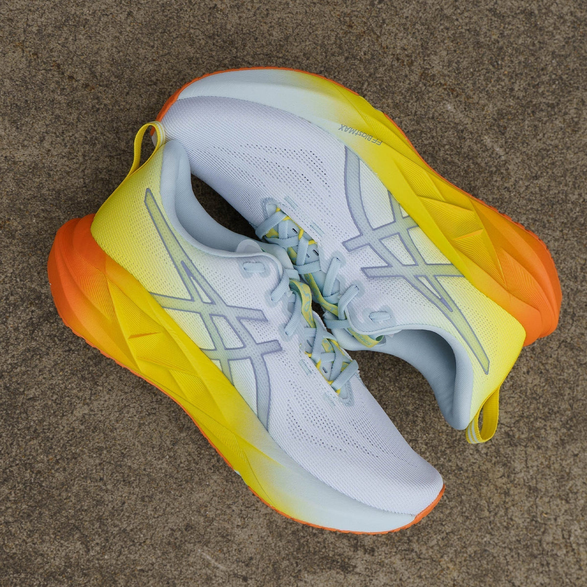 Mens ASICS Novablast 5 - Premium Athletic Wear