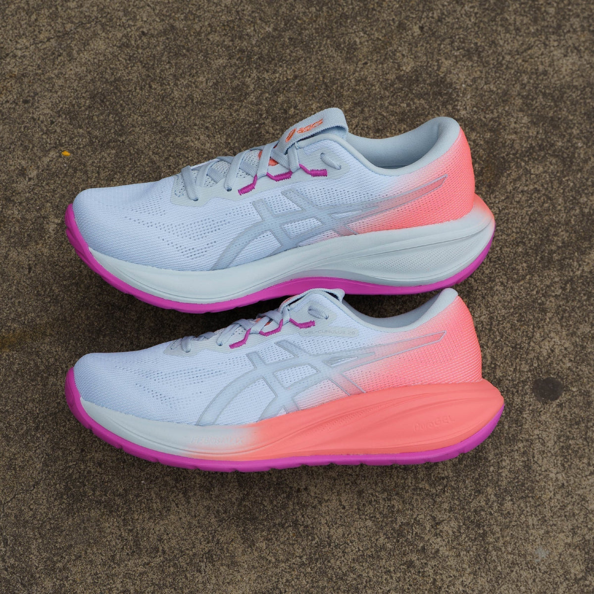Womens ASICS GEL-Cumulus 28 - Premium Athletic Wear