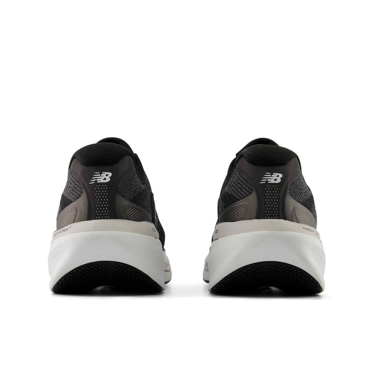 New Balance 860 v15 M8607GW - Everyday Essentials