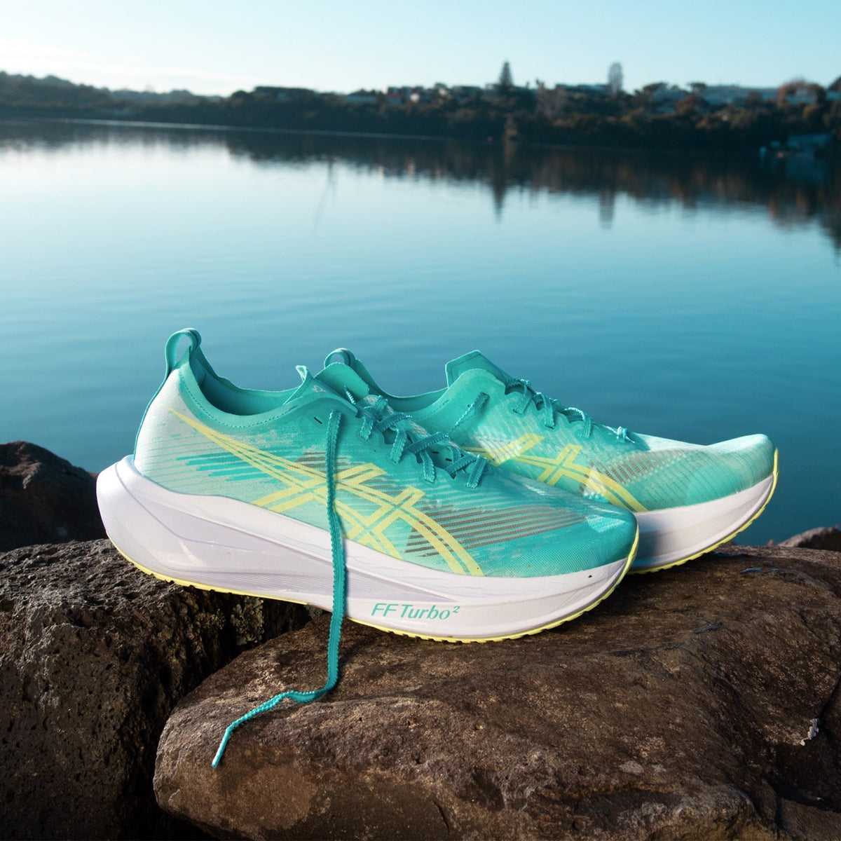 Unisex ASICS Megablast - Sport & Gym Essentials
