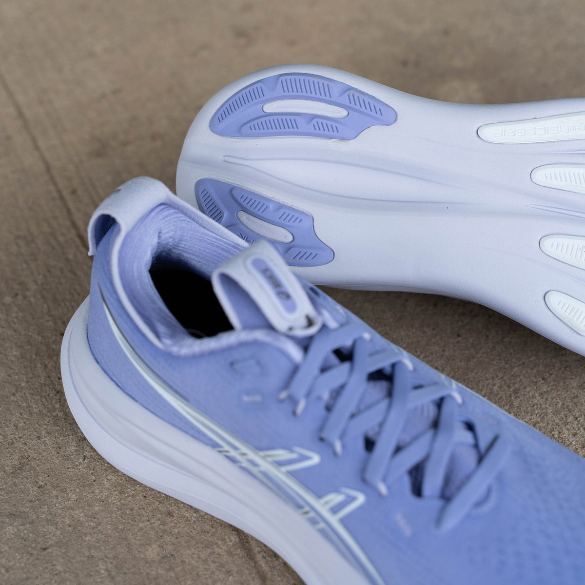 Womens ASICS GEL-Nimbus 28